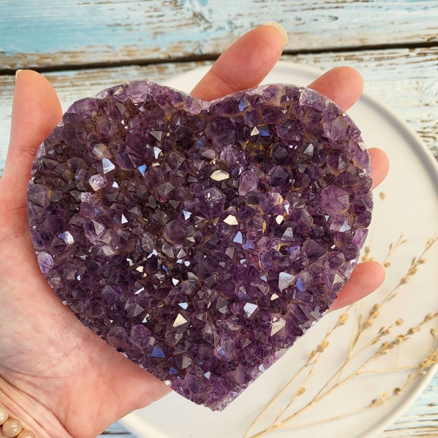 Herzförmiger Amethyst